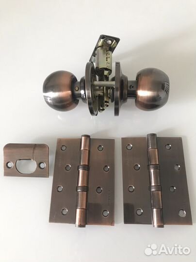 Ручки для межкомнатные дверей и петли