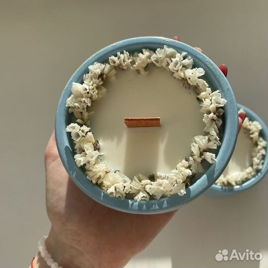 Свечи в кокосе