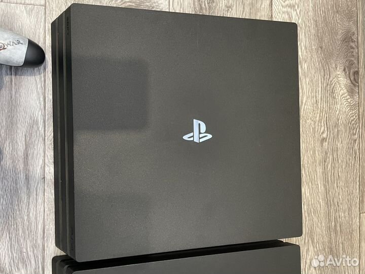 Sony PS4 Pro 1tb