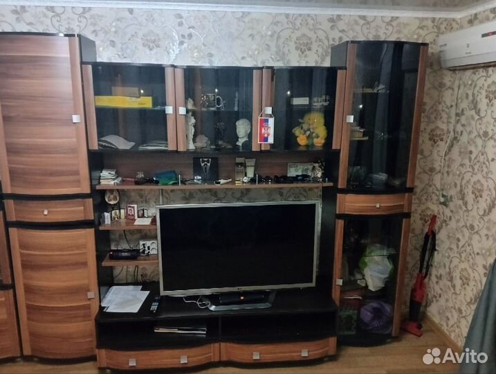 Стенка в гостиную бу