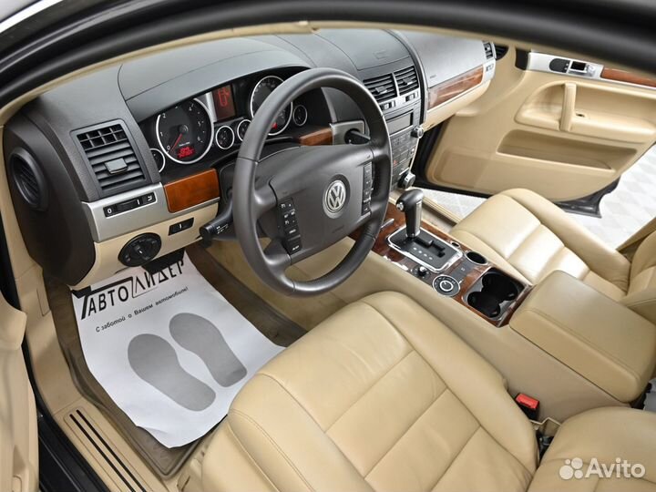 Volkswagen Touareg 2.5 AT, 2010, 156 700 км