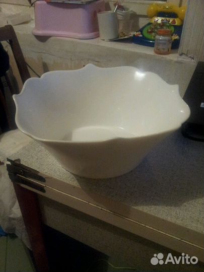 Салатник 24 см новый luminarc authentic большой