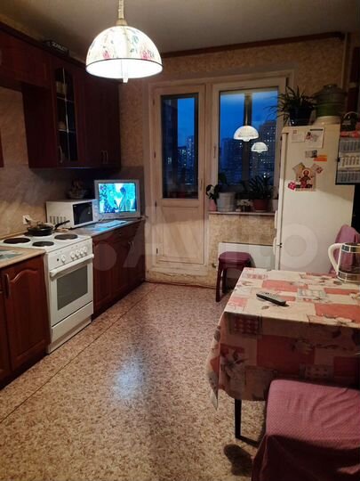 Комната 16 м² в 2-к., 7/17 эт.