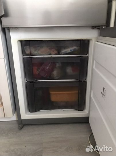 Холодильник 2-ухкамерный Gorenje Серебристый