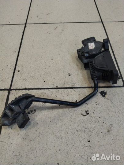 Педаль газа Fiat Albea