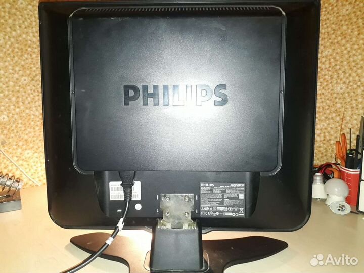 Монитор Philips 190c6