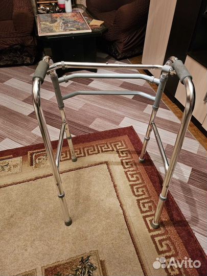 Ходунки для взрослых