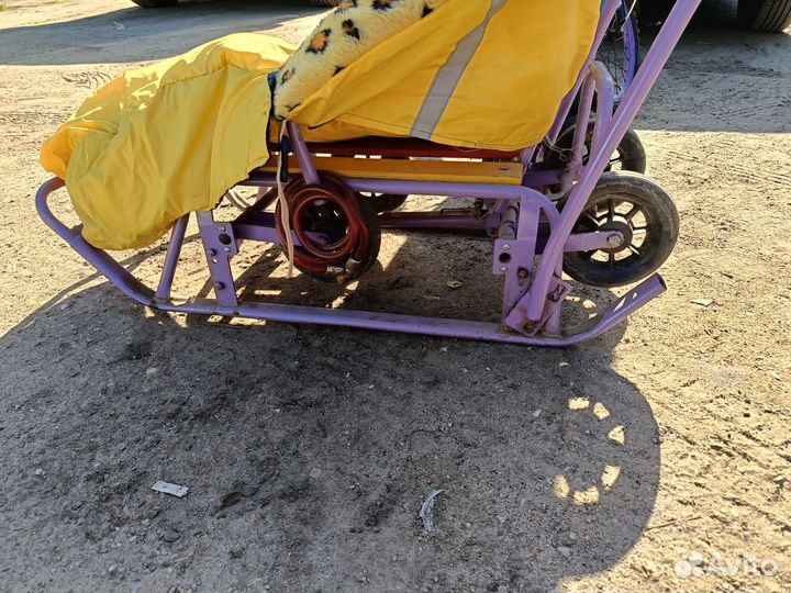 Детские санки с колесами