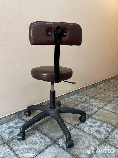 Стул для мастера бу