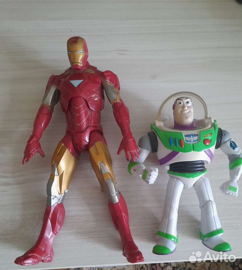 Базз Лайтер фигурка