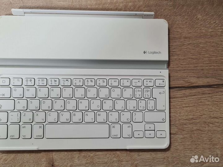 Клавиатура- чехол на айпад мини Logitech