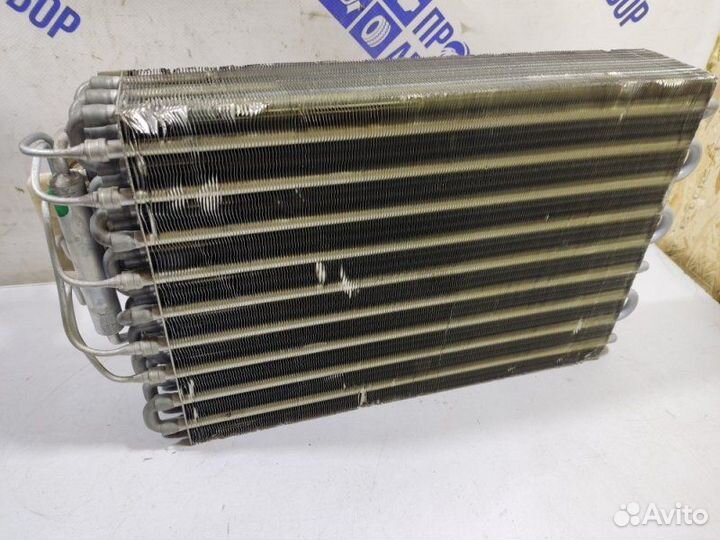Радиатор кондиционера Mercedes-Benz W202 седан 1.8