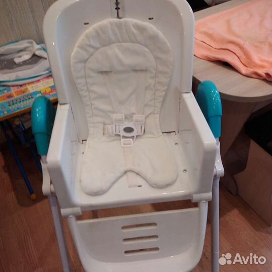 Стульчик для кормления