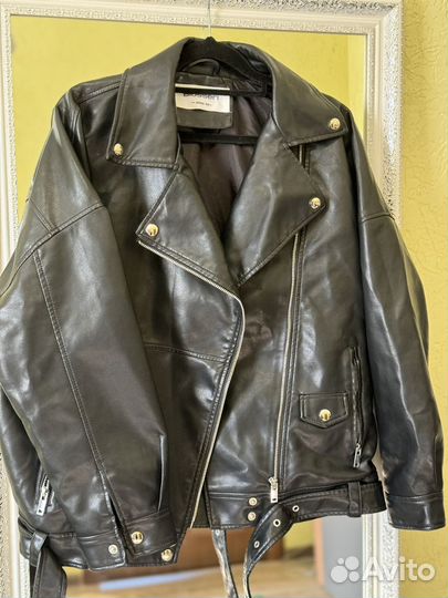 Кожаная куртка косуха женская