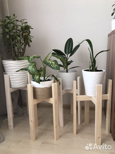 Подставки для цветов