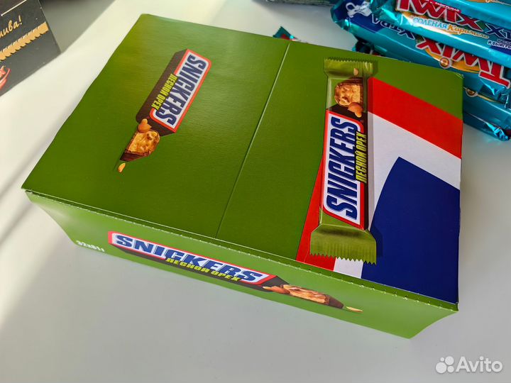 Батончики Сникерс твикс (коробка / розница)
