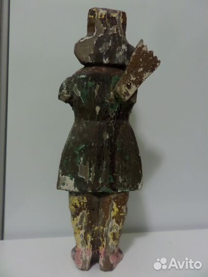 Старинная деревянная индийская статуэтка