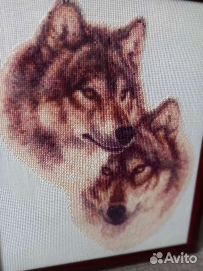 Картина волк. Ручная вышивка