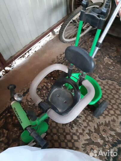 Трехколесный велосипед