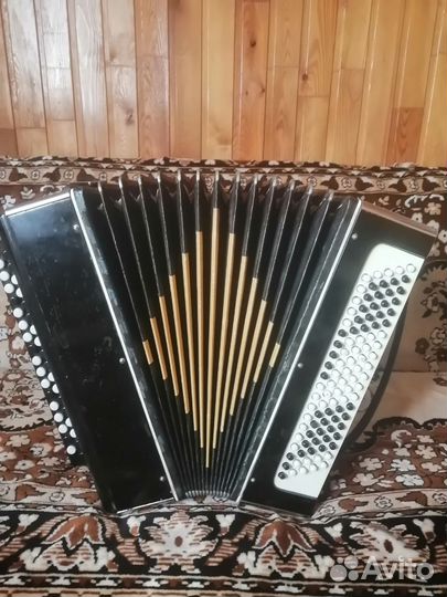 Баян Кировской фабрики