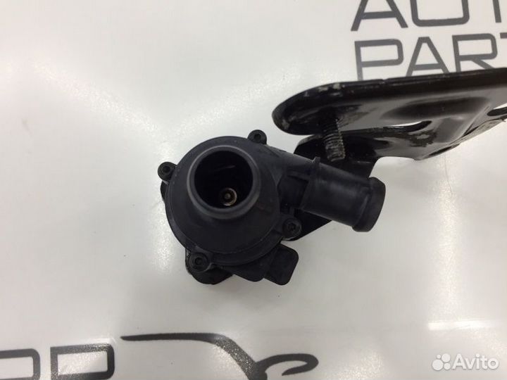 Помпа дополнительная Skoda Octavia A7 ckfc 2013