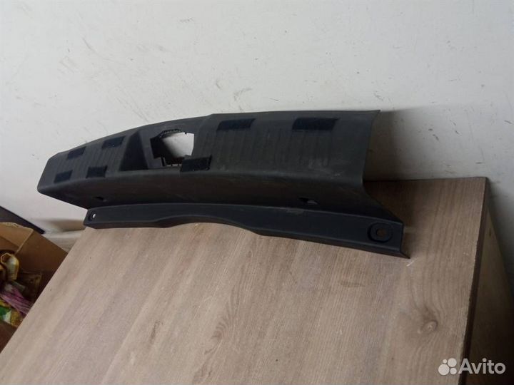 Накладка замка багажника chery Tiggo 7 Pro