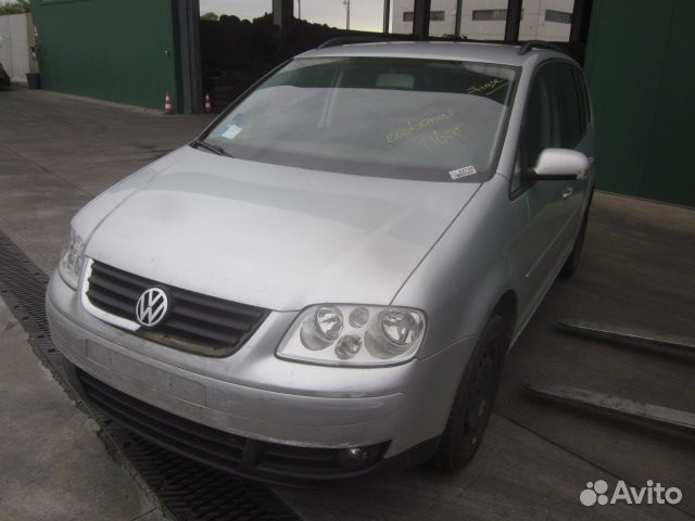 Решетка радиатора volkswagen touran (1T1, 1T2)