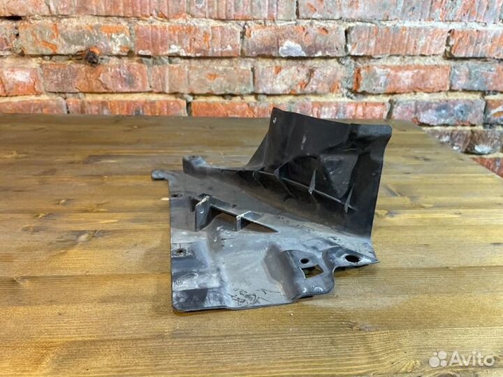 Защита днища кузова передняя левая Bmw 3 E91