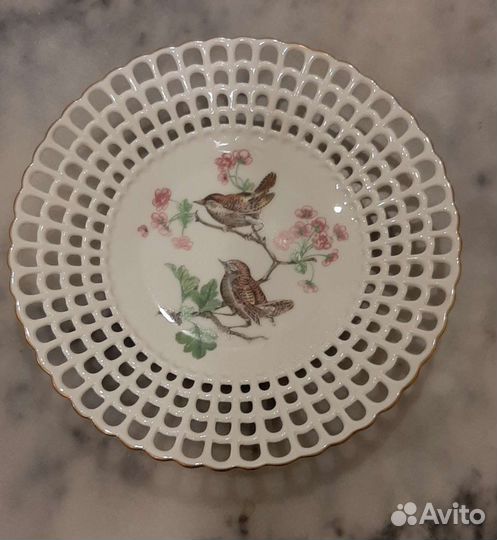 Тарелка ажурная декоративная