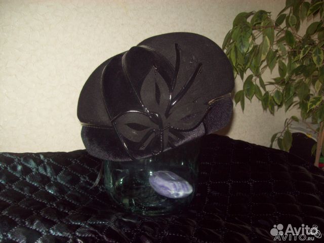 Береты. шляпы