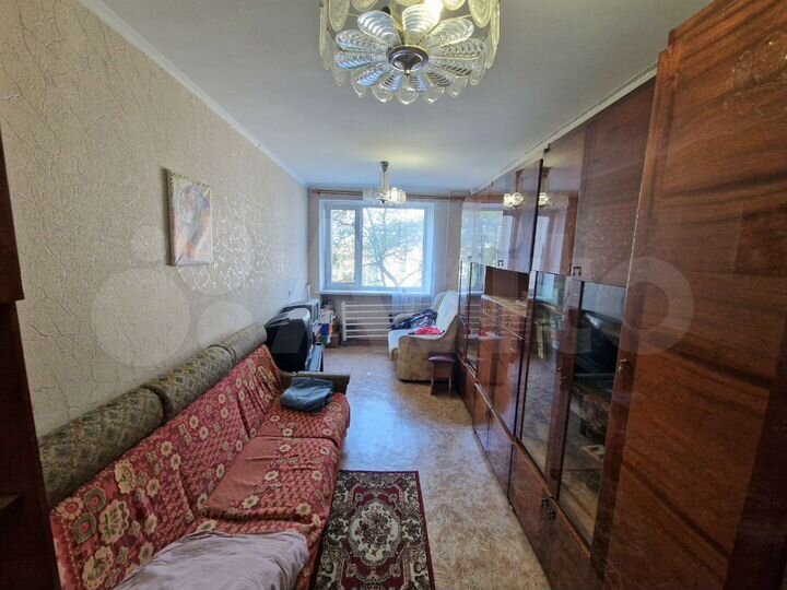 2-к. квартира, 49 м², 2/9 эт.