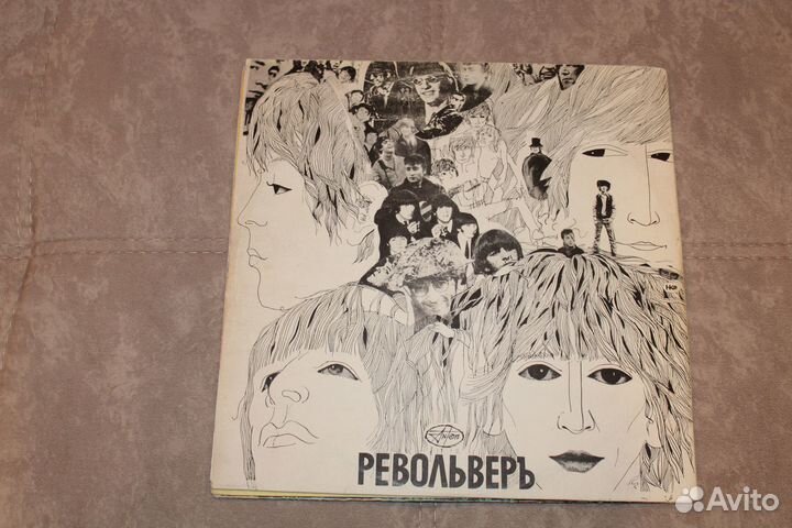 Виниловые пластинки the beatles