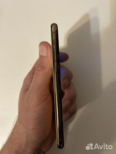 iPhone 11 Pro, 64 ГБ