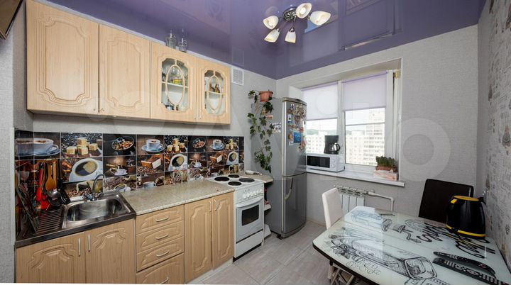 3-к. квартира, 60 м², 9/9 эт.