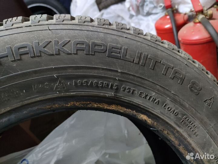 Nokian Tyres Hakkapeliitta 8 195/65 R15 95T