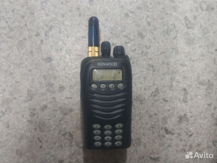 Рация kenwood