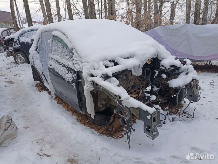 Разбор Toyota Corolla Auris 1.6