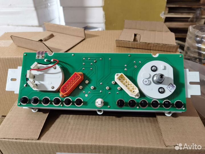 Щиток приборов Нива