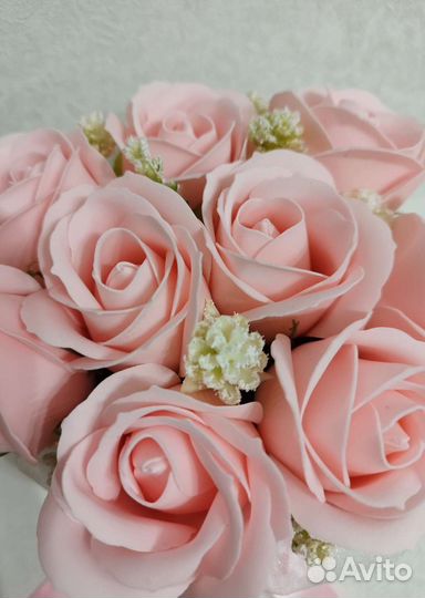 Букет из пенных роз