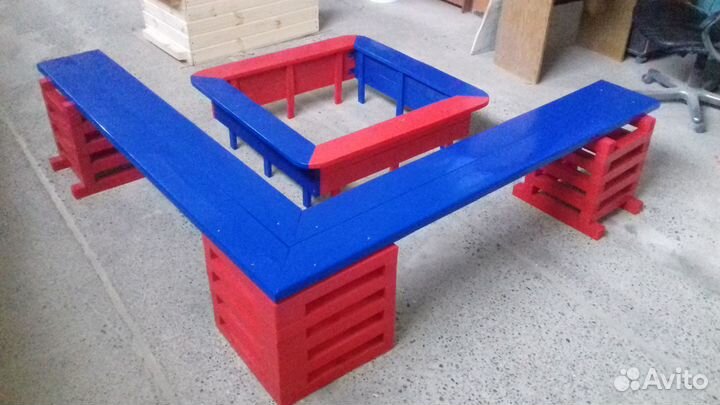 Песочница, скамейка и столик для сада