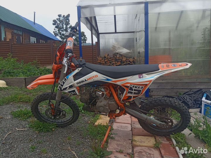 Продам питбайк regulmoto five 125 em