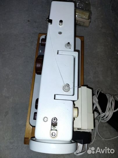 Швейная машина Чайка 134А