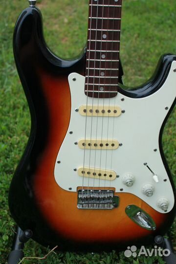 Электрогитара Roje Stratocaster Made In Japan