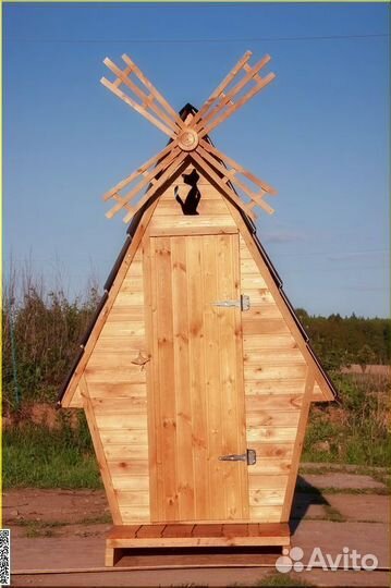 Уличный туалет деревянный GAR202