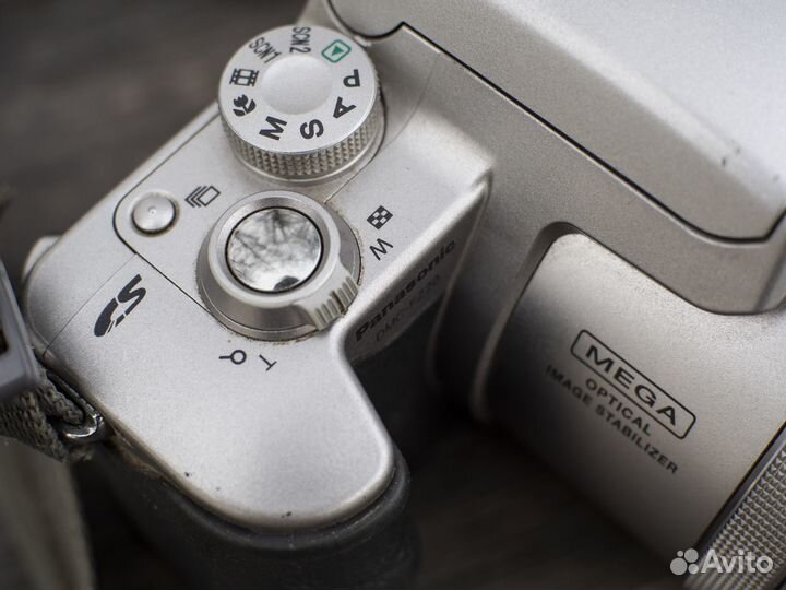 Фотоаппарат Panasonic Lumix DMC - FZ20