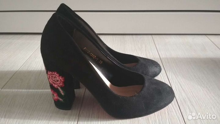 Туфли женские
