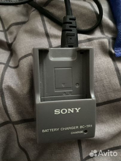 Зарядное устройство Soni для фотоаппарата