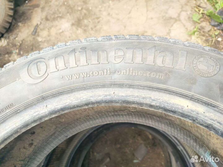 Continental ContiVikingContact 5 215/55 R17