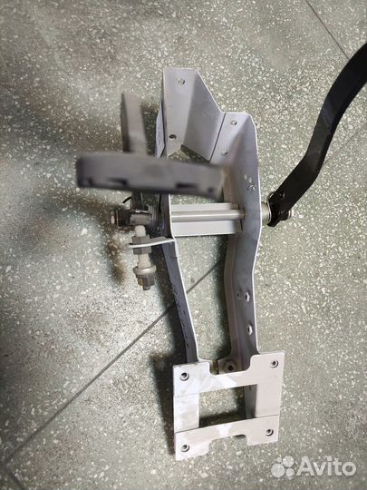 Блок педалей гaз 3307 в сборе
