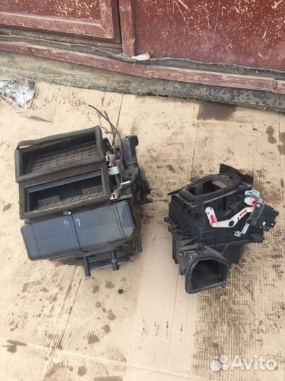 Nissan Almera N16 корпус отопителя с радиатором